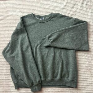 Gray crewneck sweatshirt